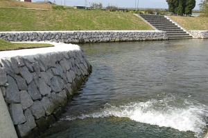 カヌー乗り場水路02